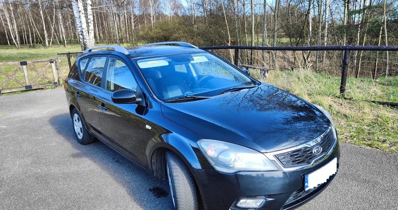 Kia Ceed cena 23300 przebieg: 158200, rok produkcji 2009 z Jaworzno małe 379
